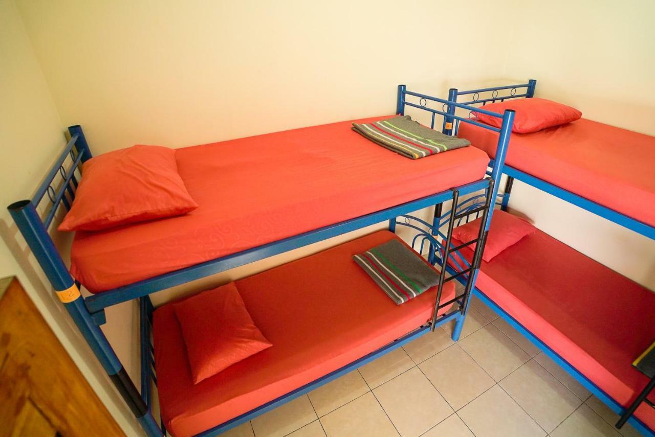 Hostel Нуса Пенида Экстерьер фото
