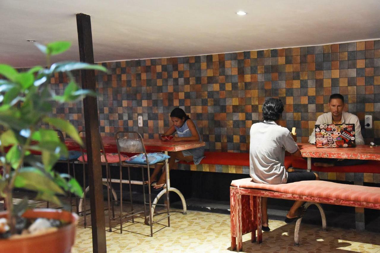 Hostel Нуса Пенида Экстерьер фото